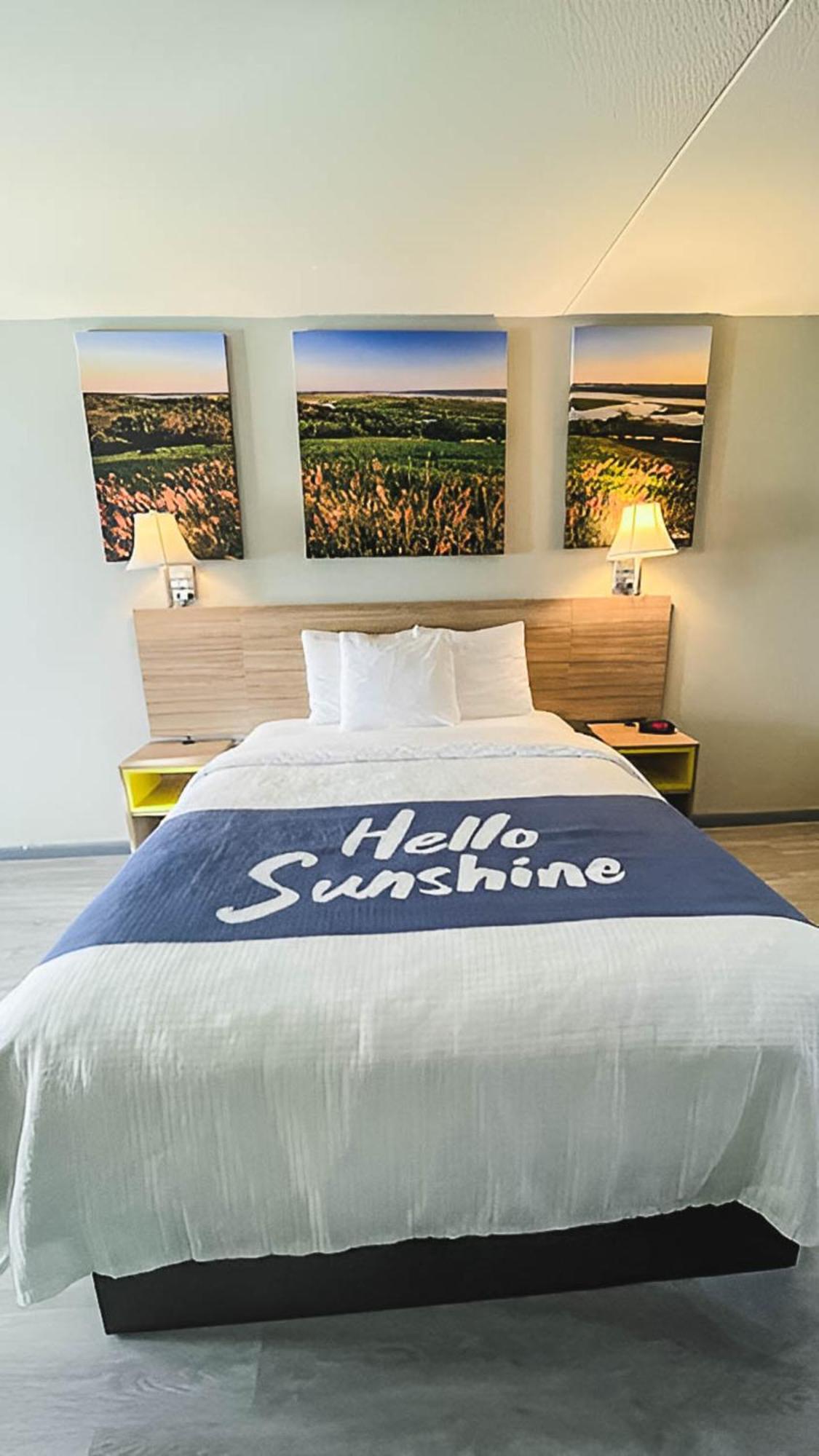 Days Inn By Wyndham Salina South Buitenkant foto